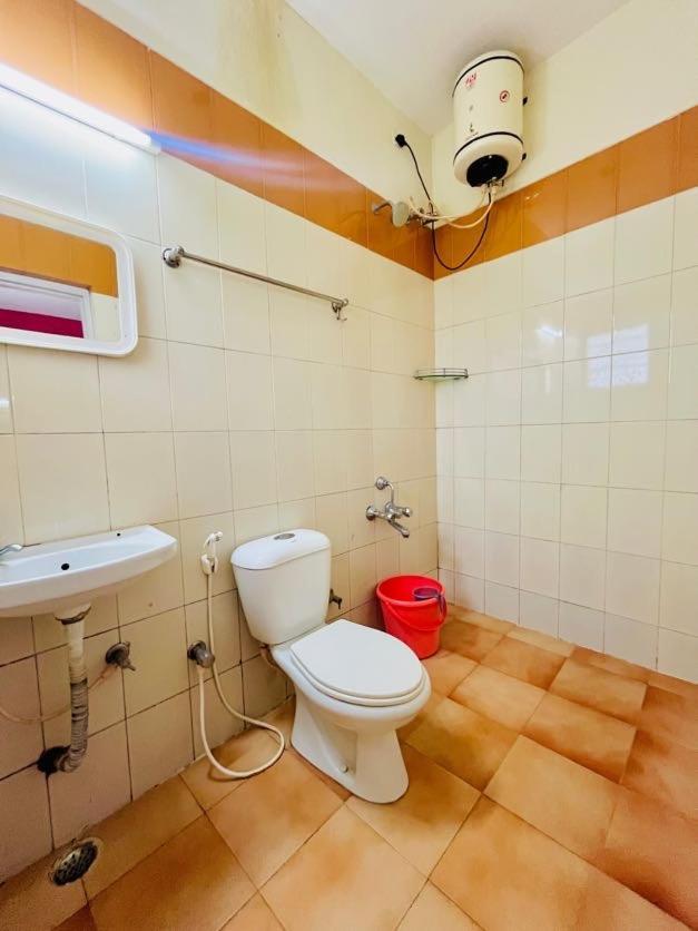 Nilgiris Inn Kotagiri Kültér fotó