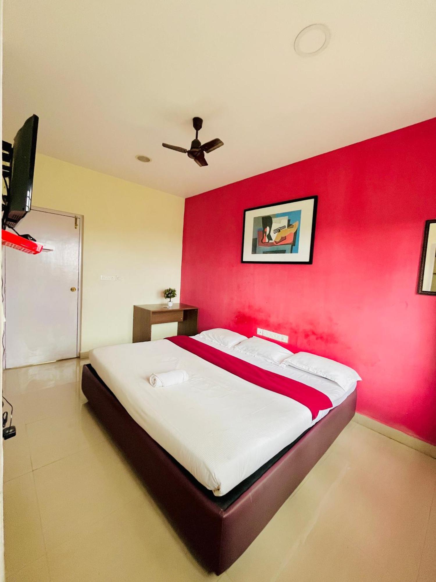 Nilgiris Inn Kotagiri Kültér fotó
